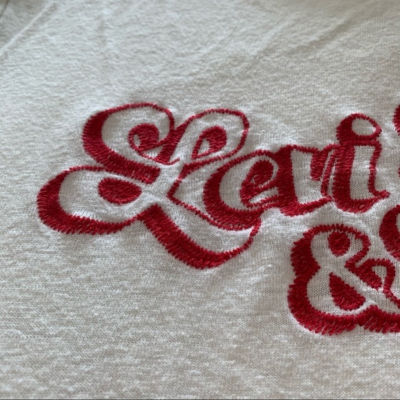 Levi’s White T-Shirt - Picture 2 of 9